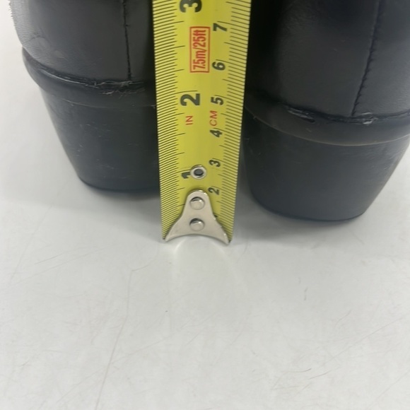 Clarks Black Leather Ankle Boots Size 8 BAB4317B - Picture 5 of 9